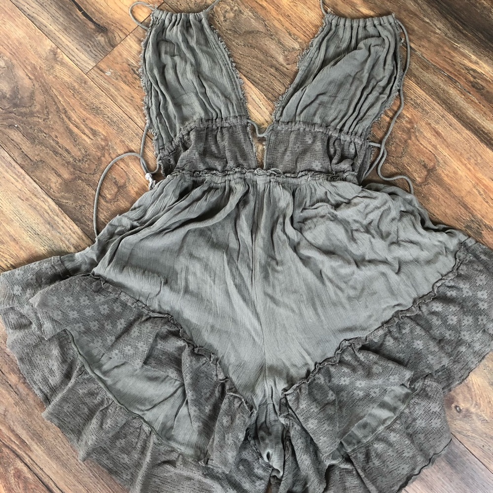 Green summer romper